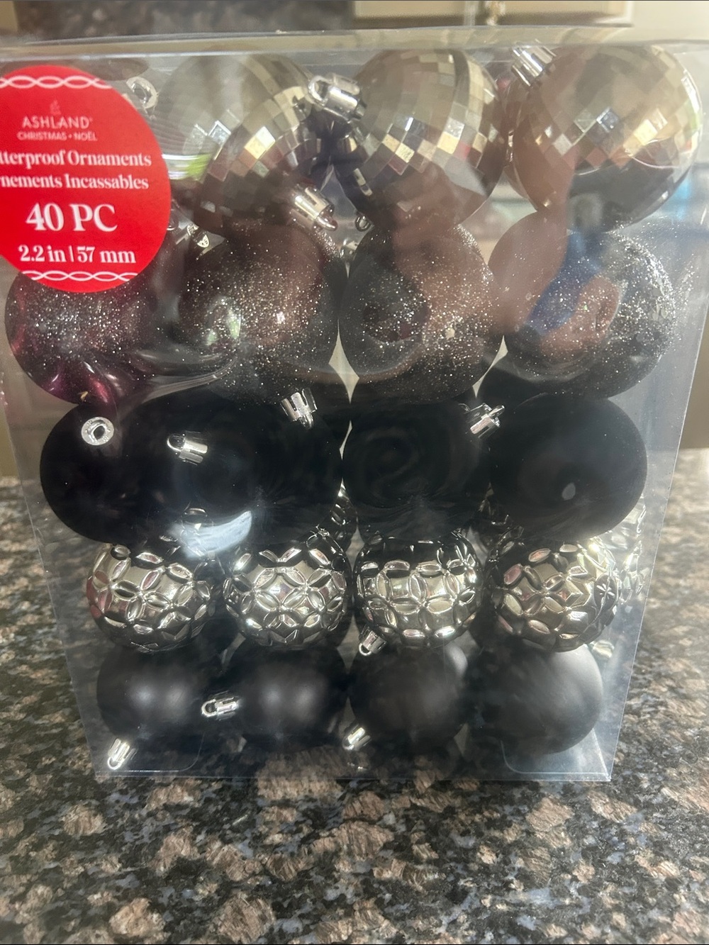 ASHLAND SHATTERPROOF ORNAMENTS 2.2" 40PC NWT